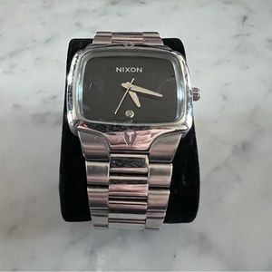 Nixon Player Watch